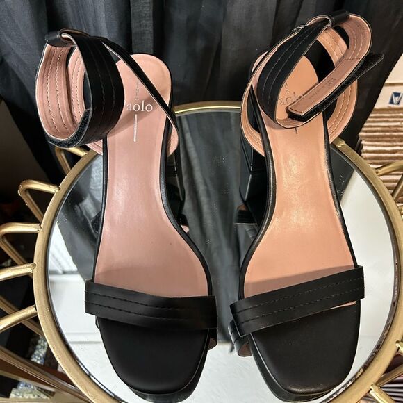 LINEA PAOLO Emmie Heeled Sandal In Black - Picture 2 of 6